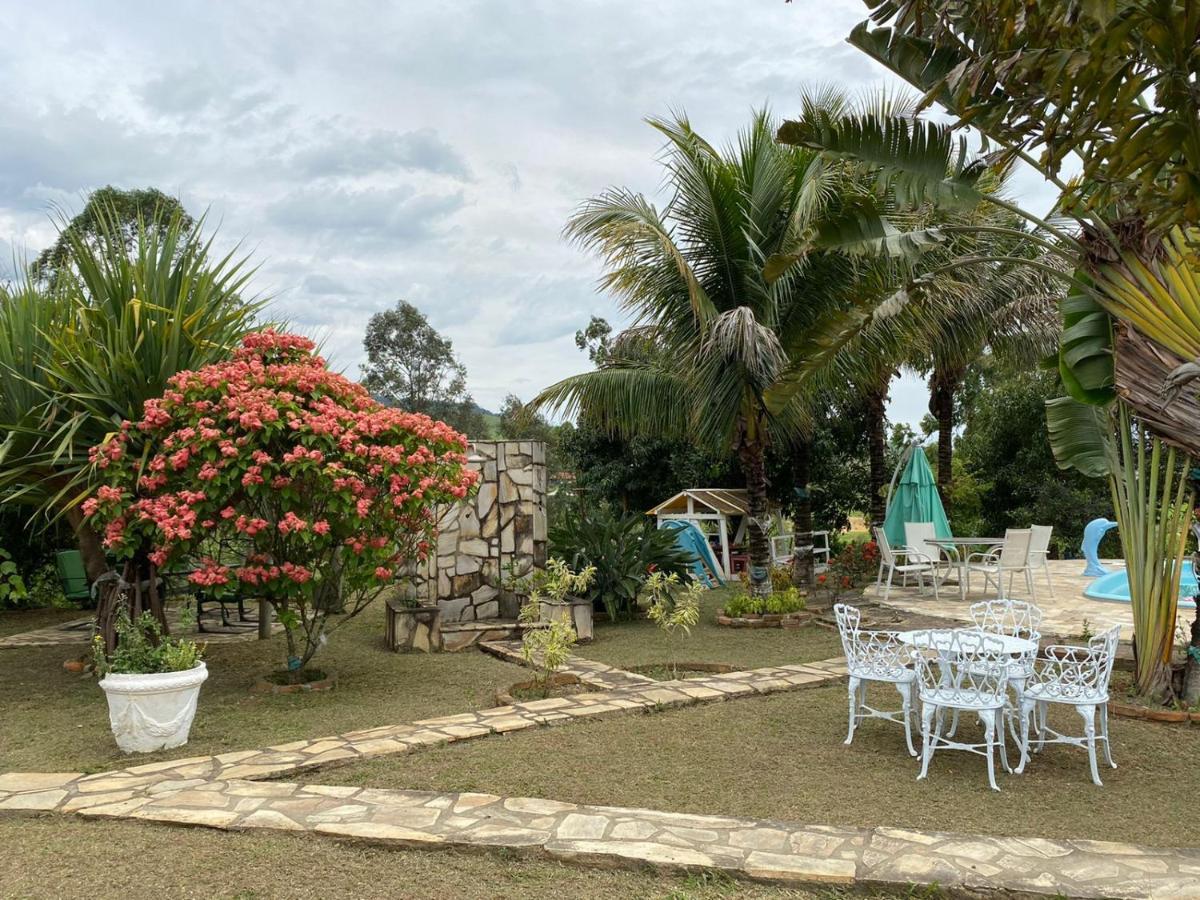 Hospedagem Recanto Das Orquideas Quatis Kültér fotó